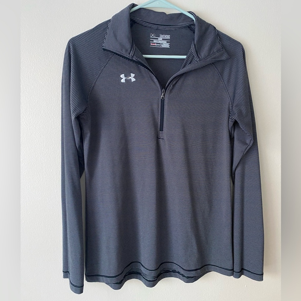 Under Armour Half-Zip Pullover - women’s XS